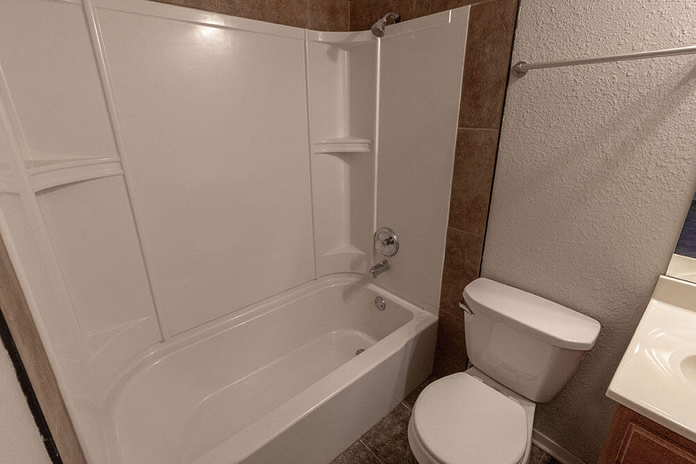 1015 W Ash St Property Photo 15