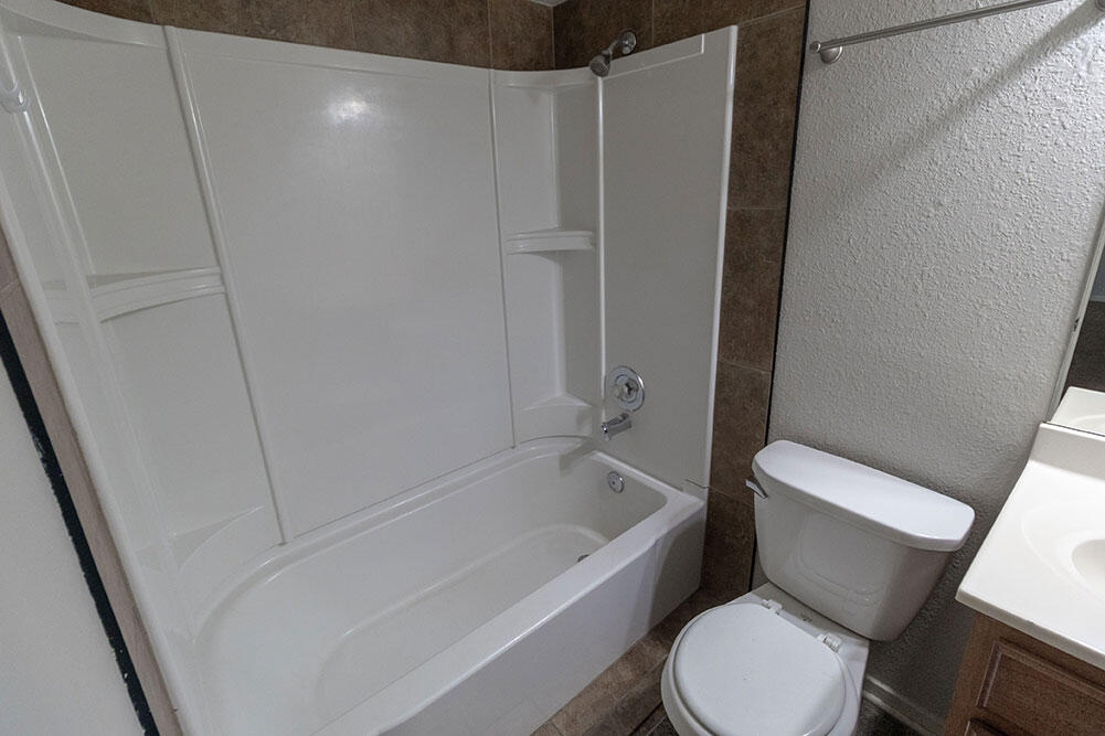 1015 W Ash St Property Photo 29