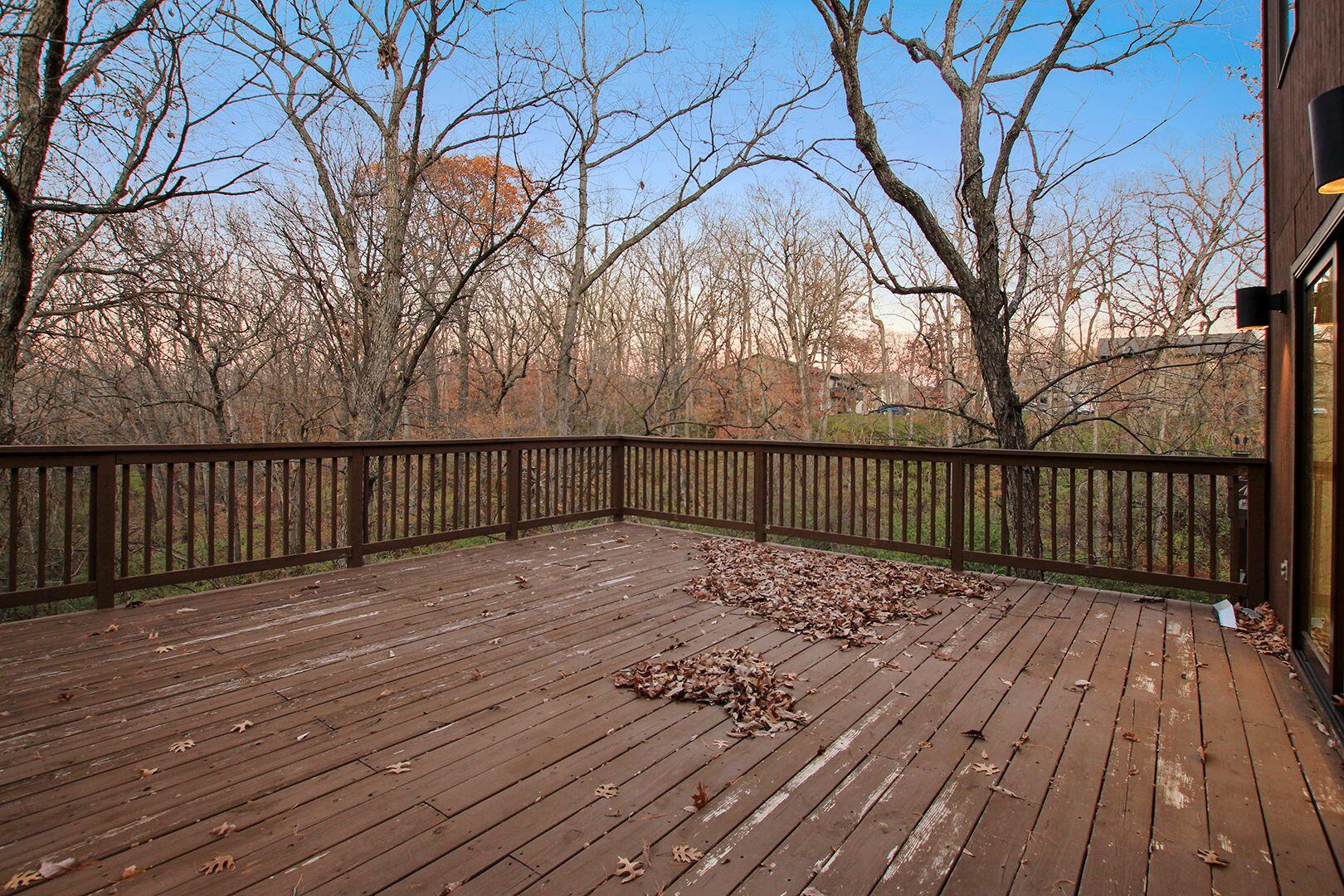 2804 Melody Ln Property Photo 19