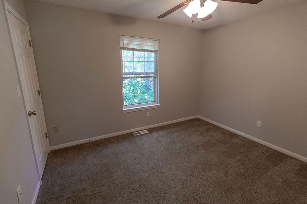 5569 Pinehurst Ln Property Photo 18