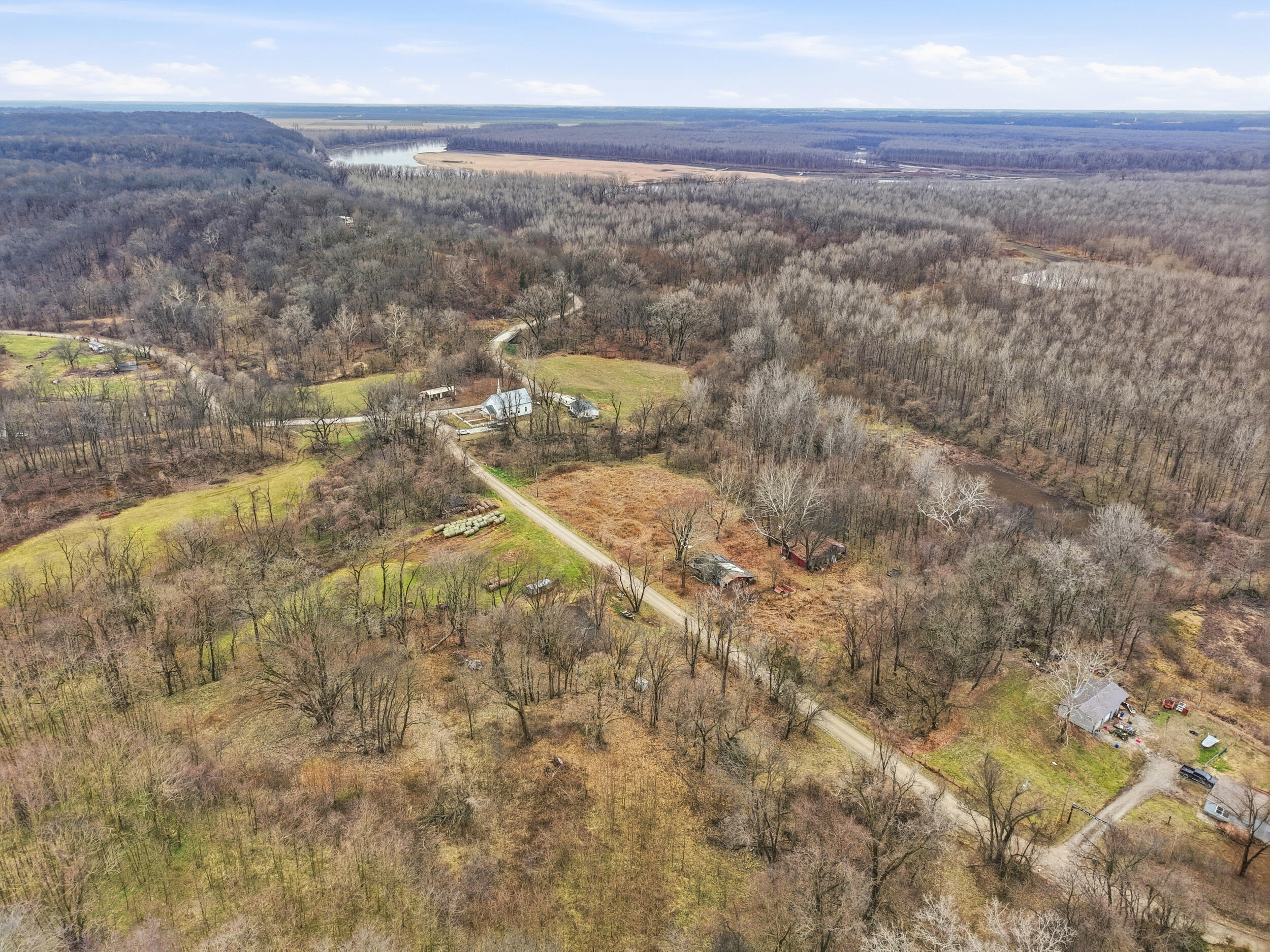 1227 County Road 317 Property Photo 4