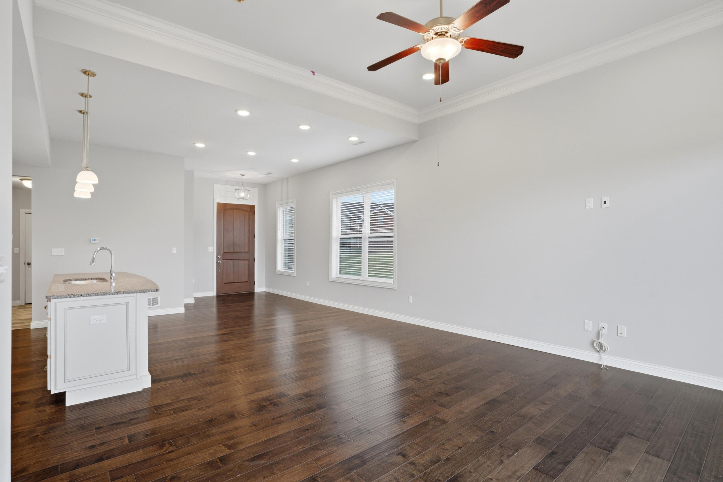 1613 Residence Dr Property Photo 9