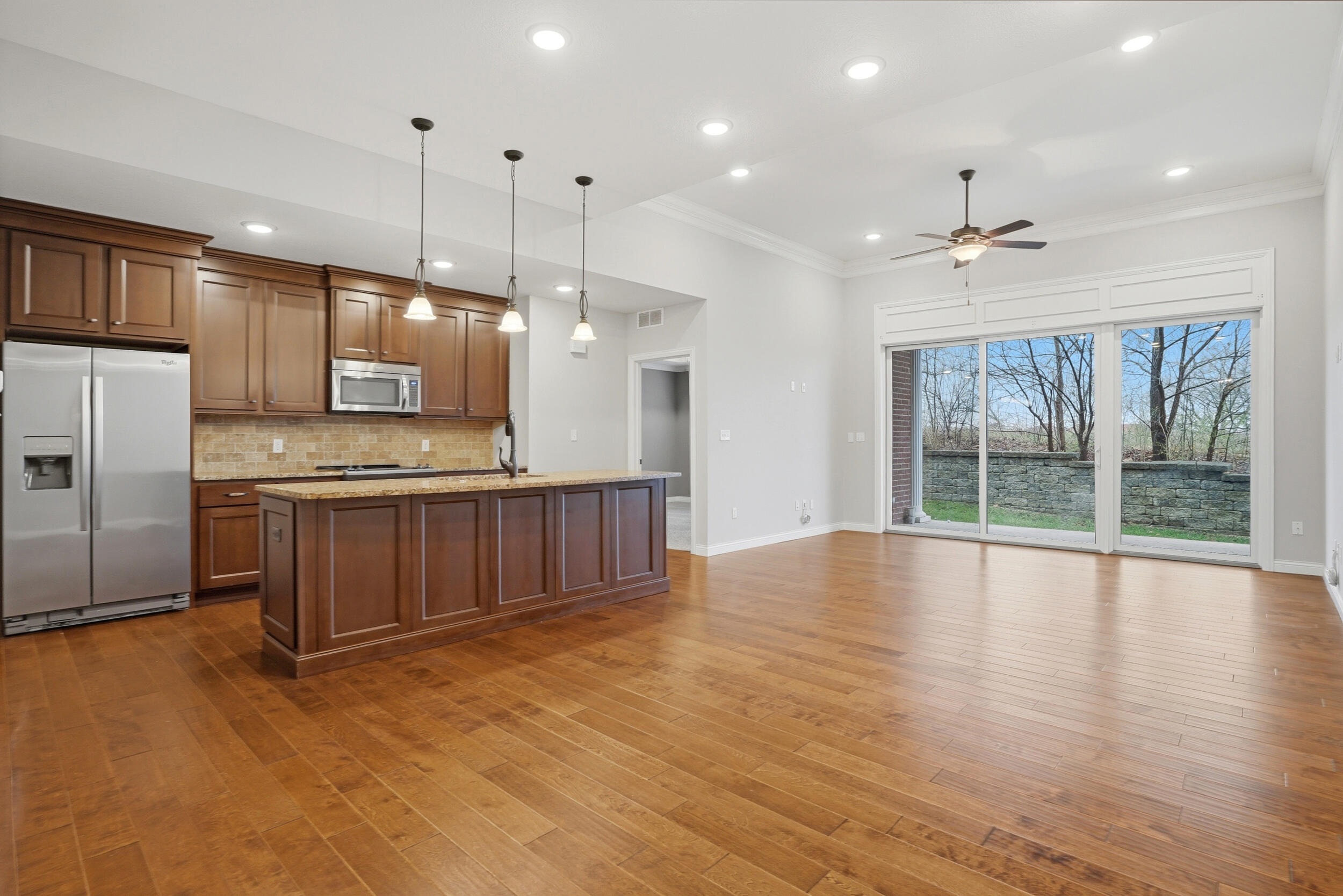 1605 Residence Dr Property Photo 4
