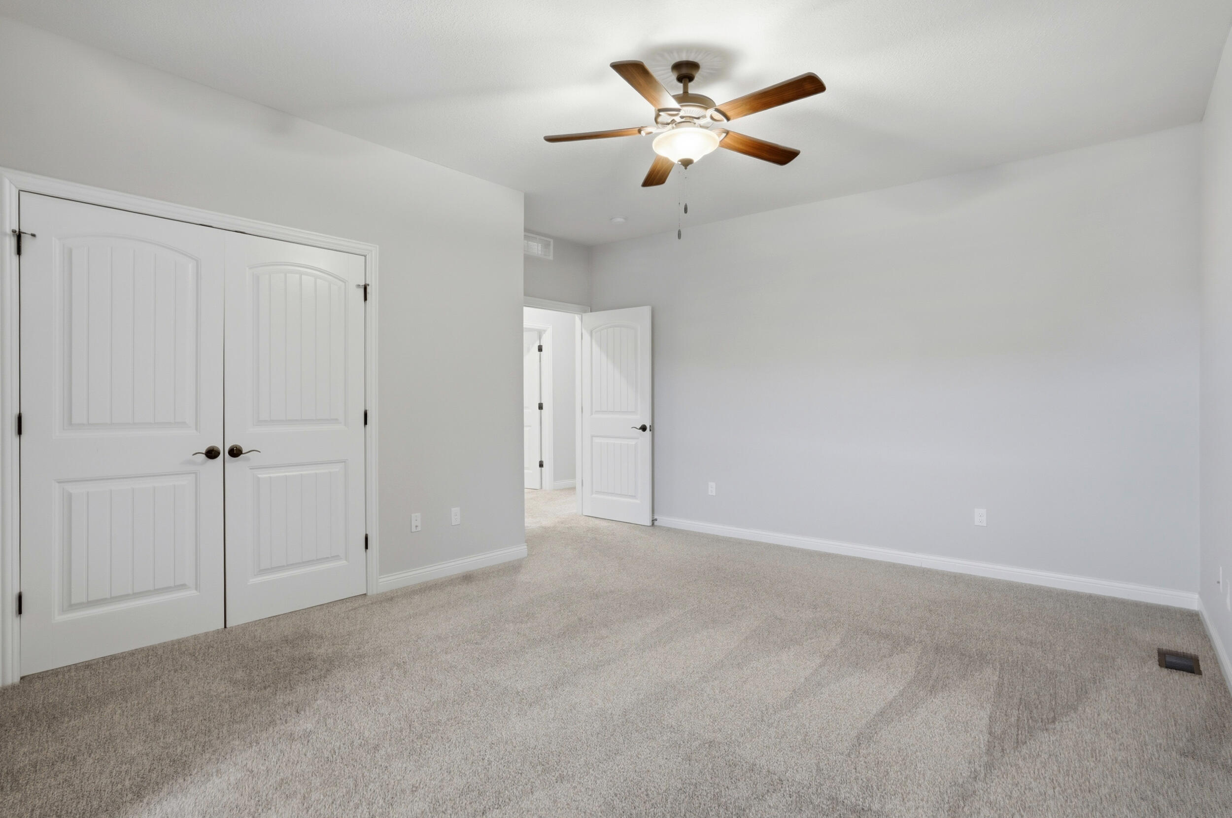 1605 Residence Dr Property Photo 25