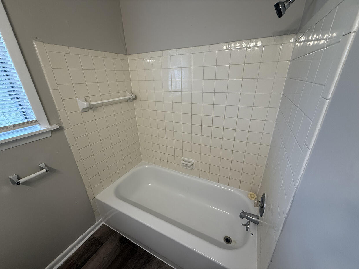 7309 N Moberly Dr B Property Photo 16