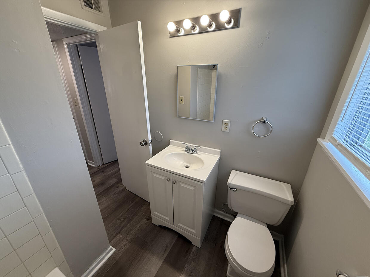 7309 N Moberly Dr B Property Photo 17