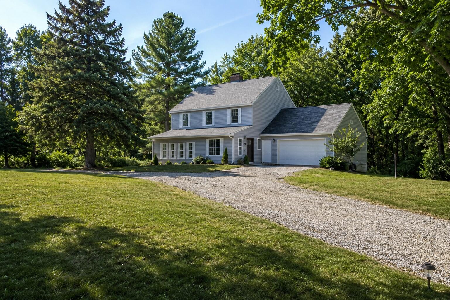 5121 N Route E Property Photo 1