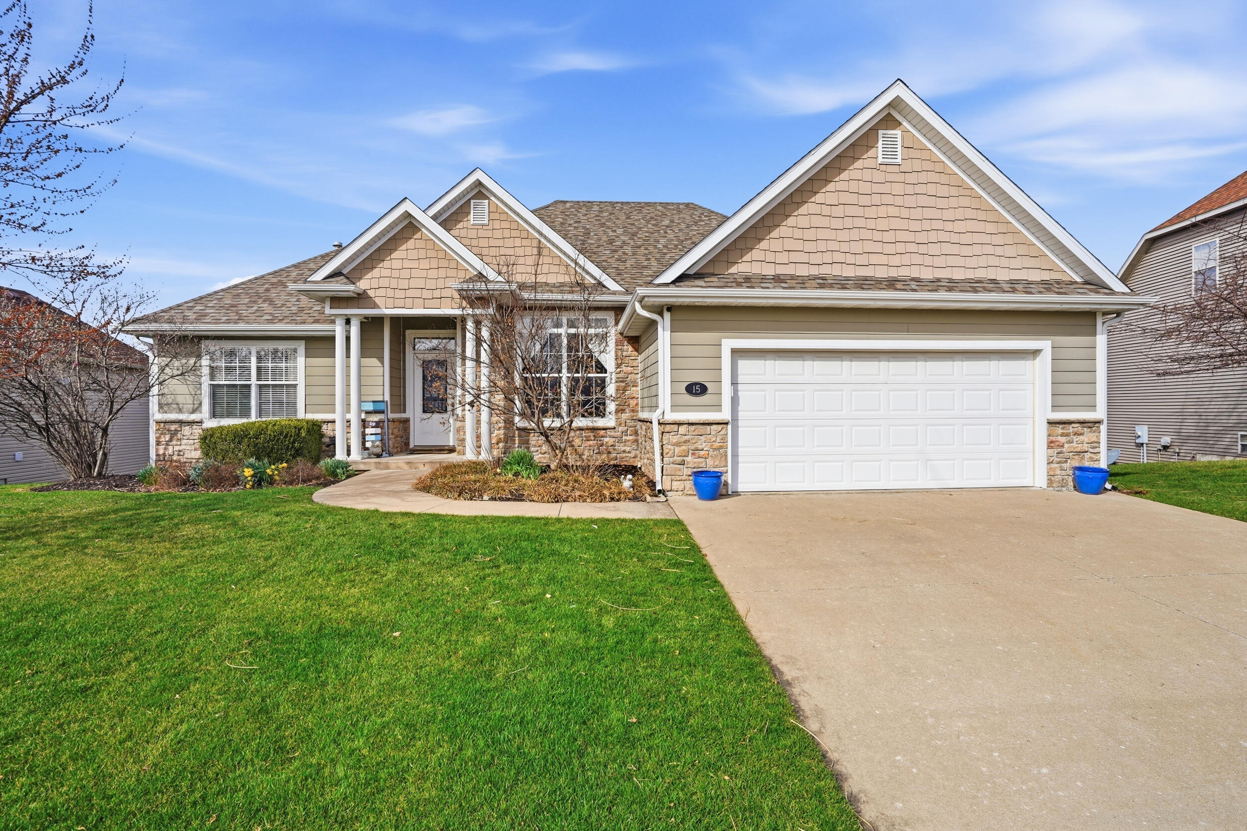15 Lexibelle Dr Property Photo 1