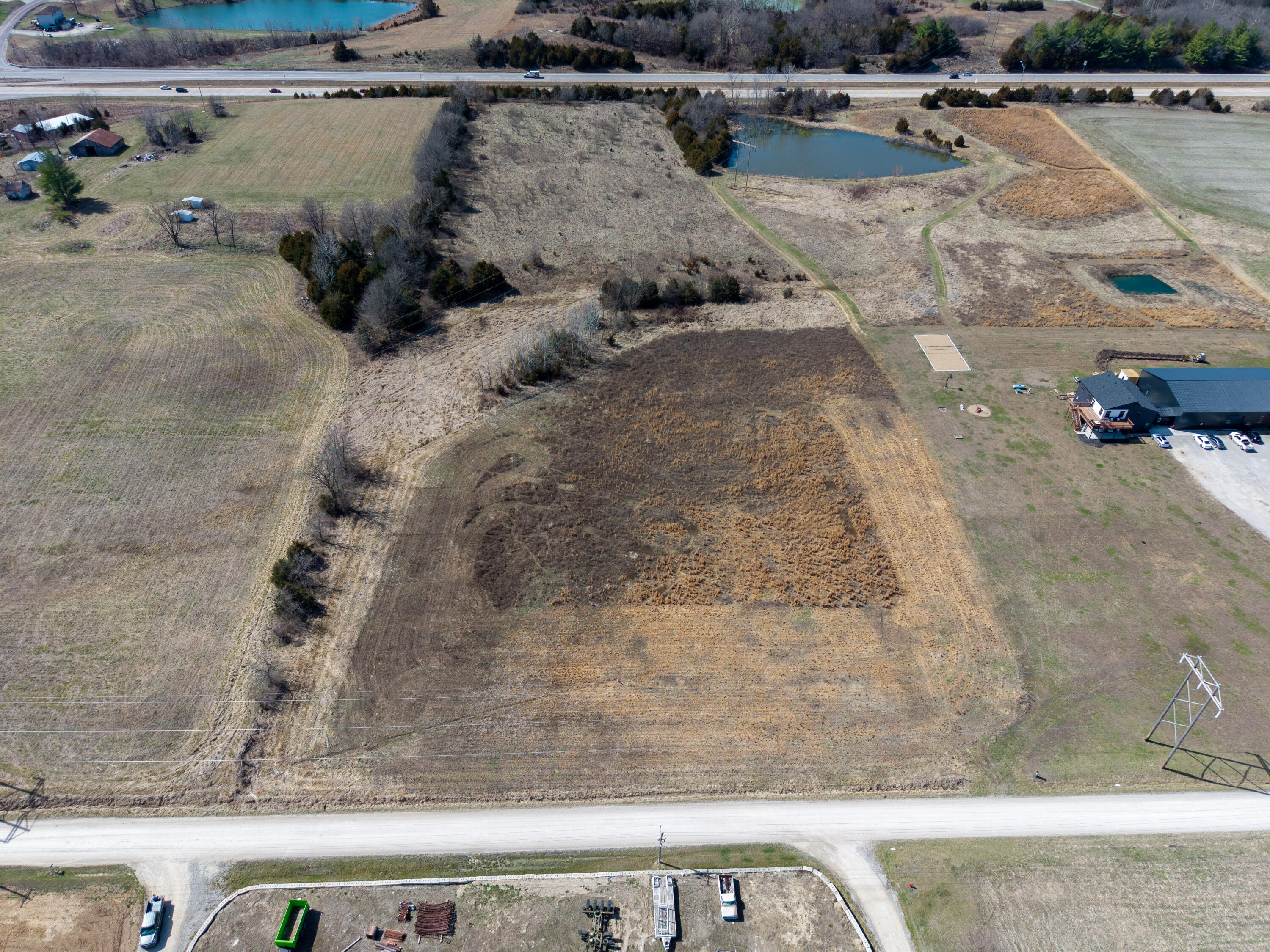 E Hwy 63 Property Photo 4