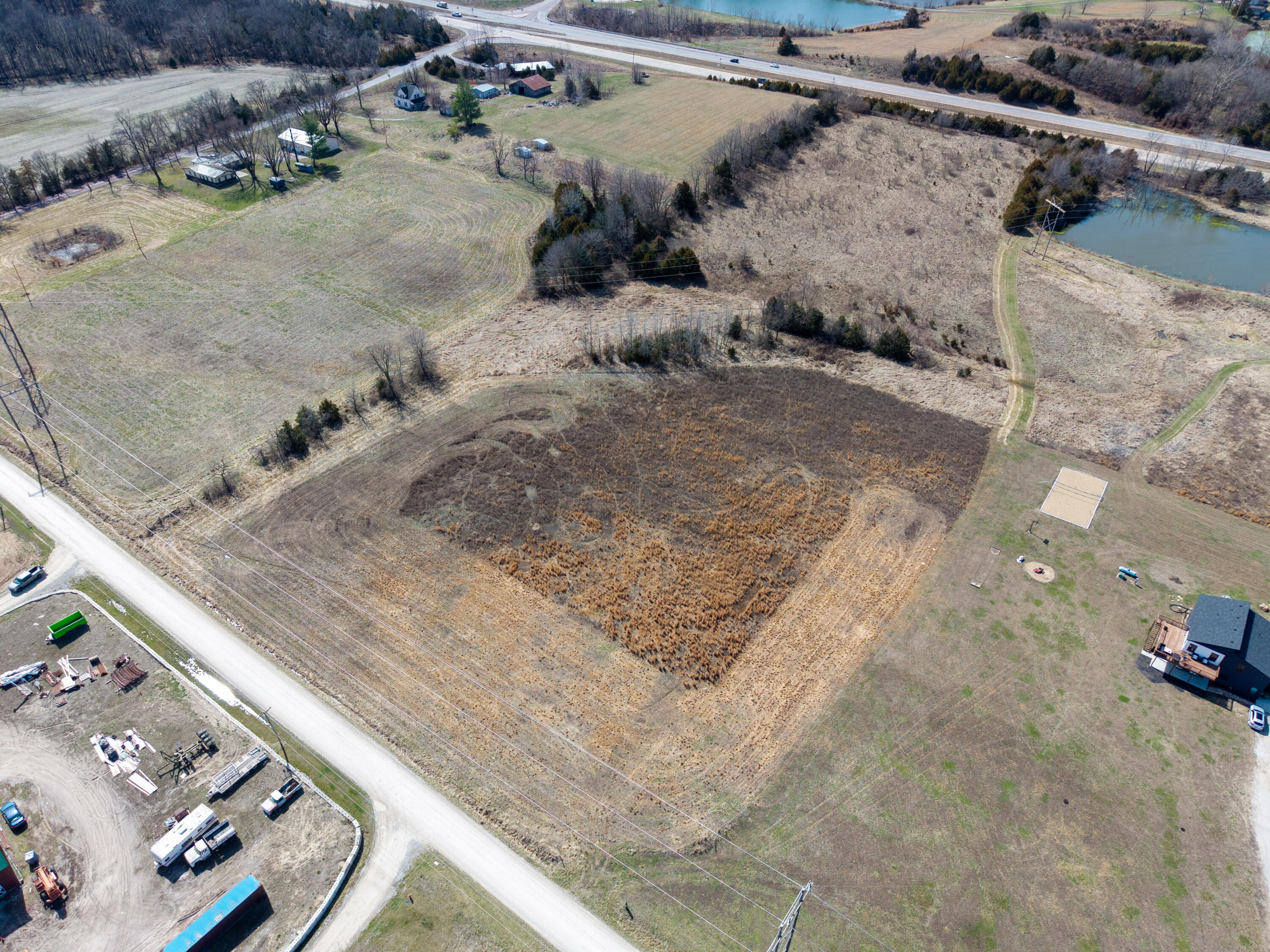 E Hwy 63 Property Photo 5