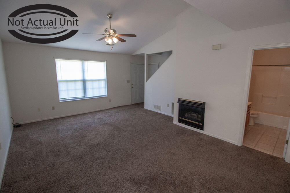 1413 N Frideriki Dr Property Photo 6
