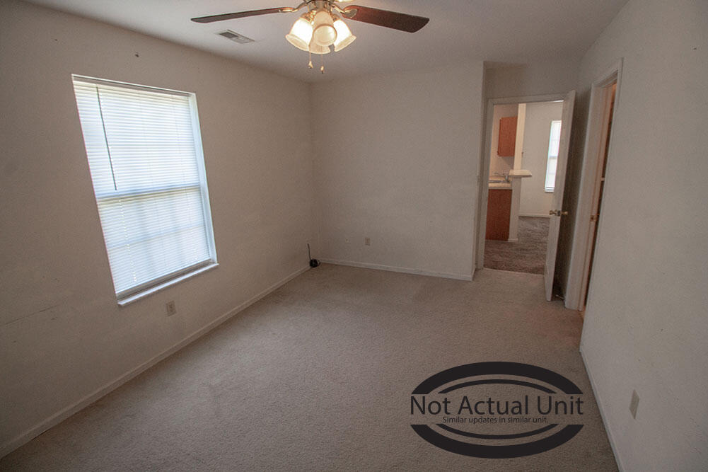 1413 N Frideriki Dr Property Photo 16