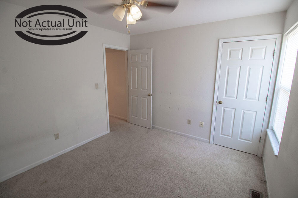 1413 N Frideriki Dr Property Photo 24