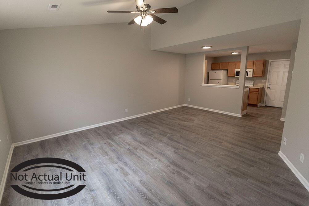 1521 Typhoon Ct Property Photo 2