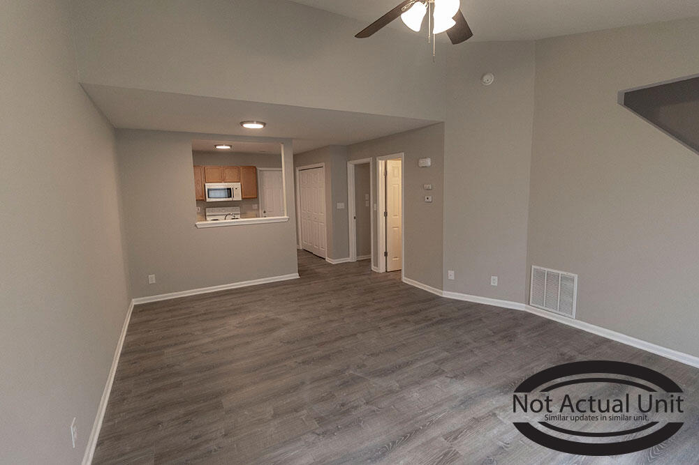 1521 Typhoon Ct Property Photo 3