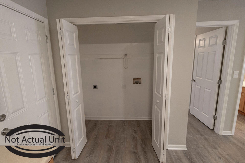 1521 Typhoon Ct Property Photo 9