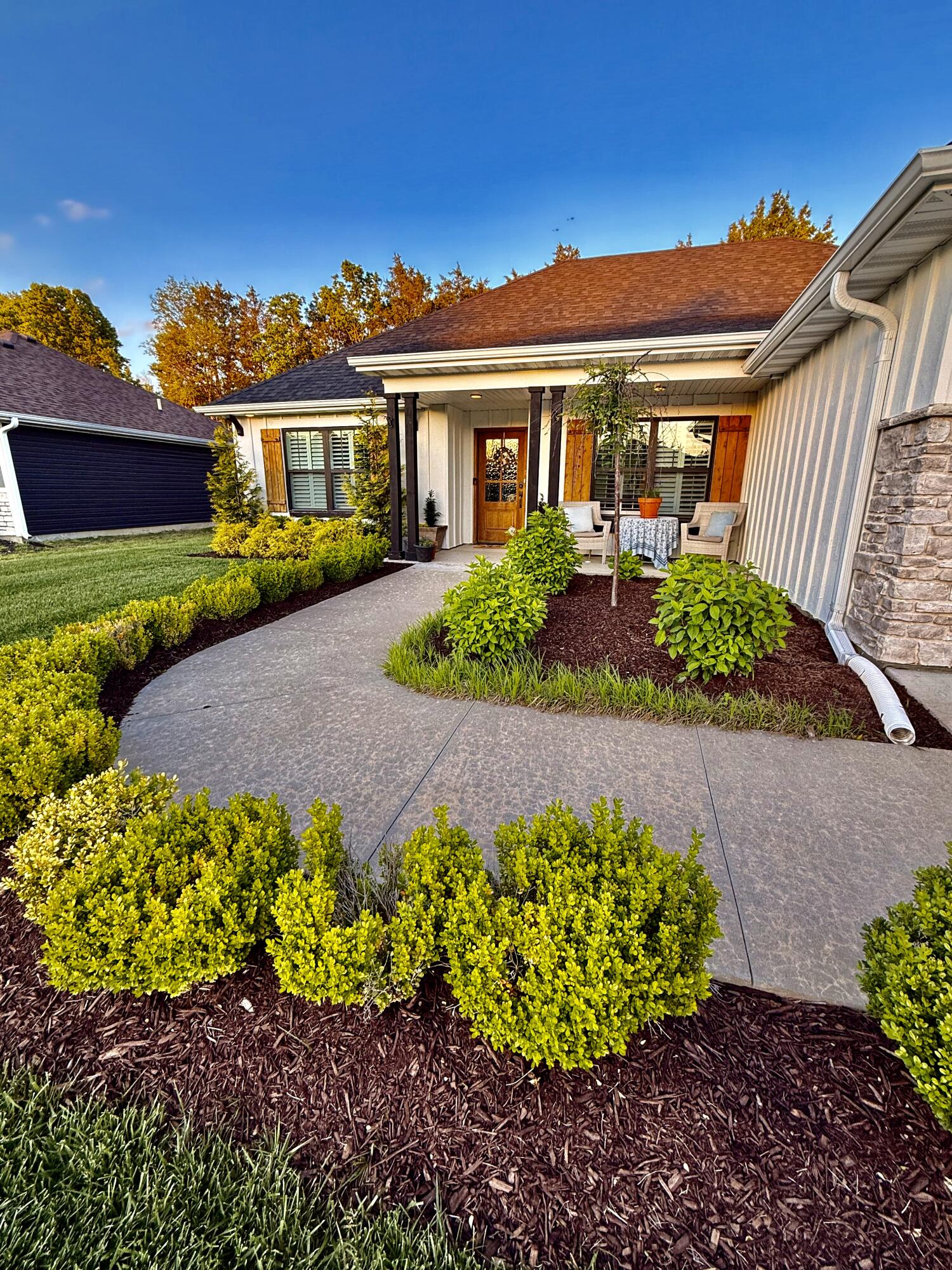1504 Spring Mountain Dr Property Photo 1