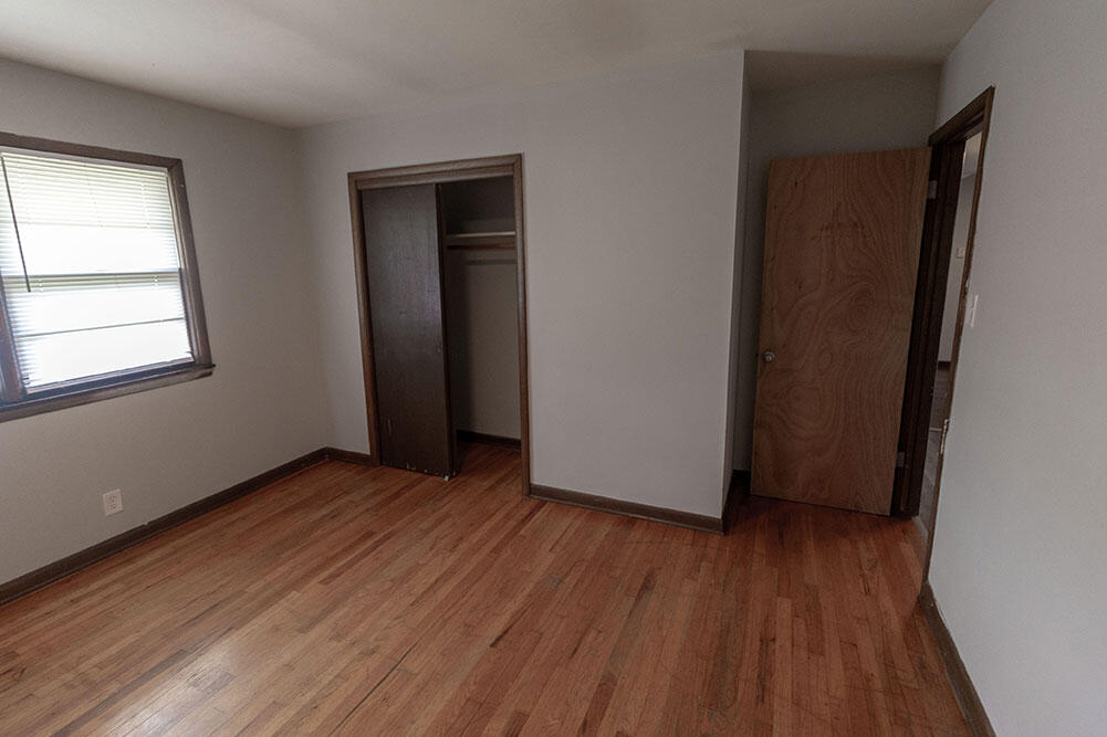 1804 Sylvan Ln D Property Photo 9