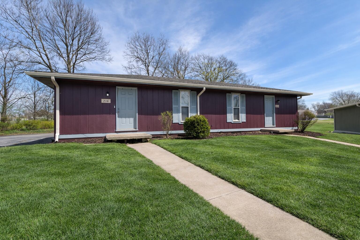 216 WHEATON CT Property Photo 1