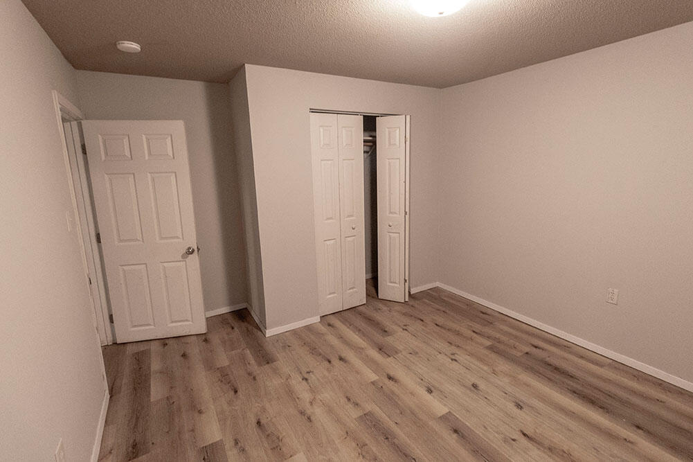 216 Wheaton Ct Property Photo 20