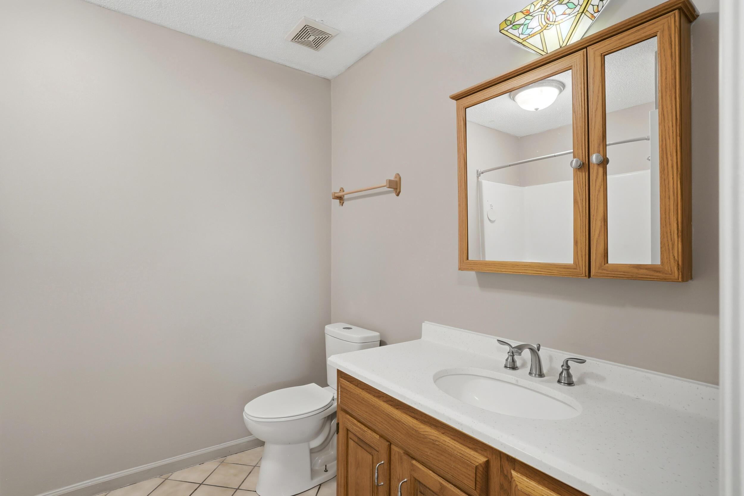 5561 N Waterfront Dr Property Photo 26