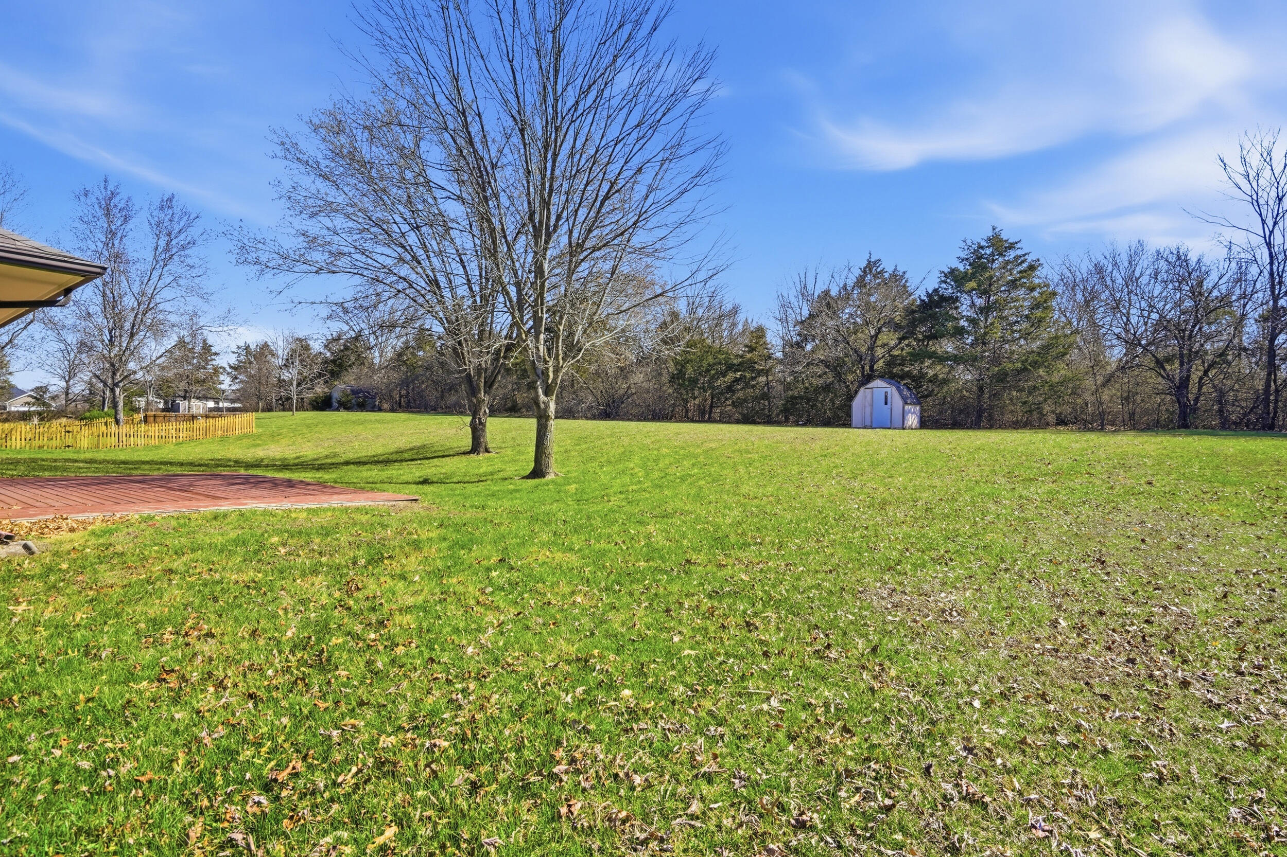 5561 N Waterfront Dr Property Photo 28