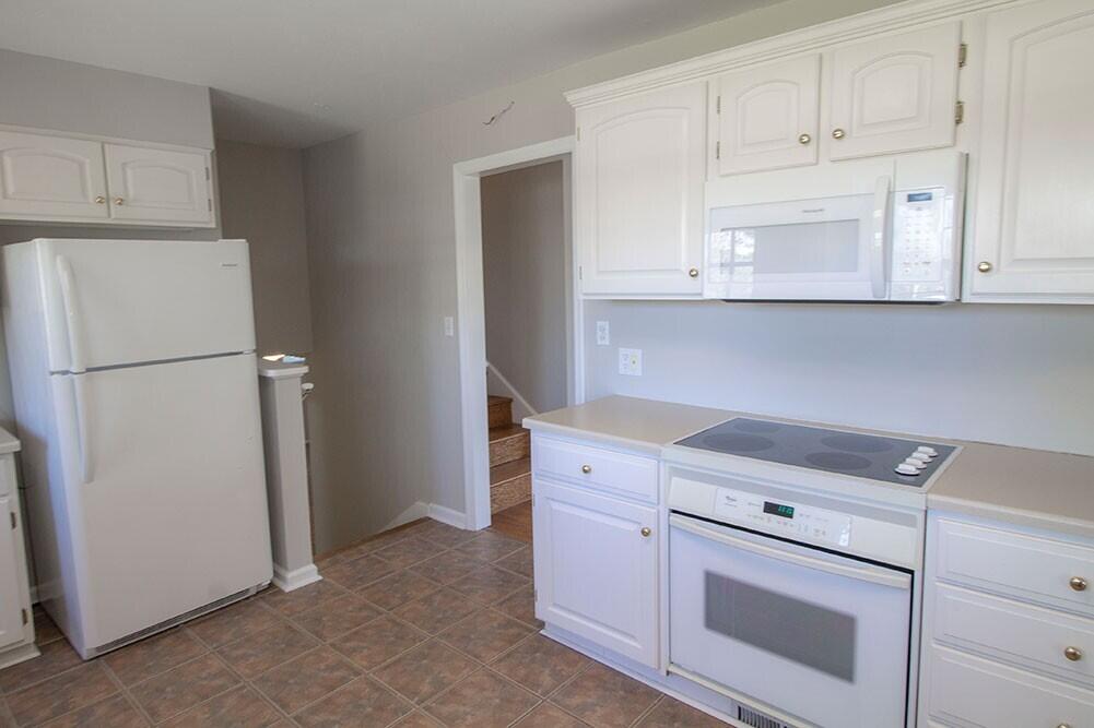 2207 Bushnell Dr Property Photo 7
