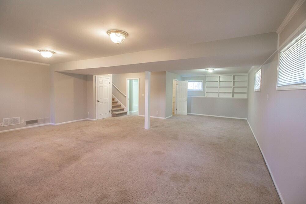 2207 Bushnell Dr Property Photo 30