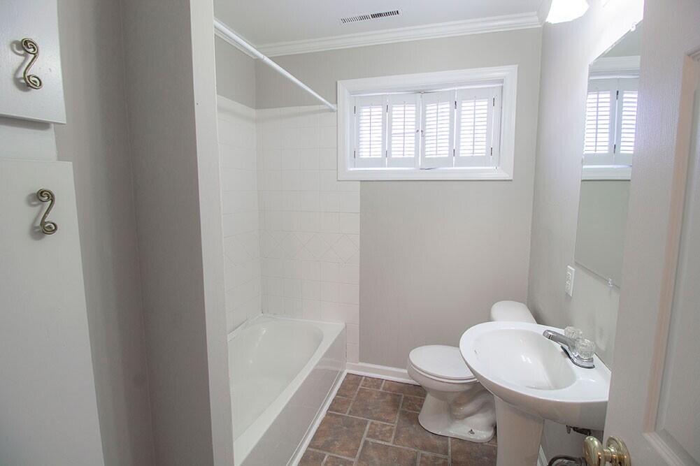 2207 Bushnell Dr Property Photo 31