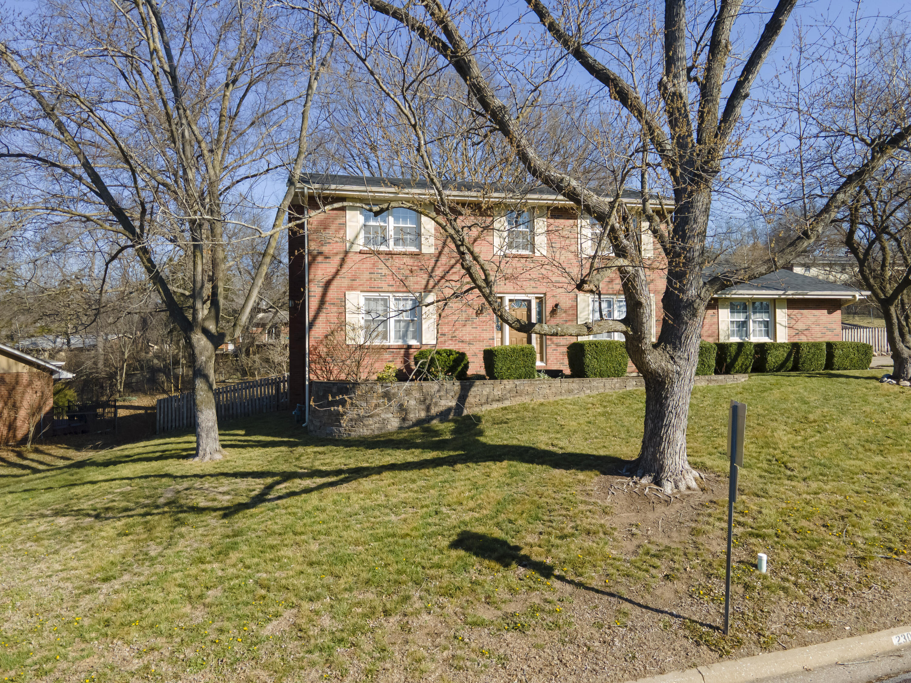 2301 Ridgefield Rd Property Photo 1