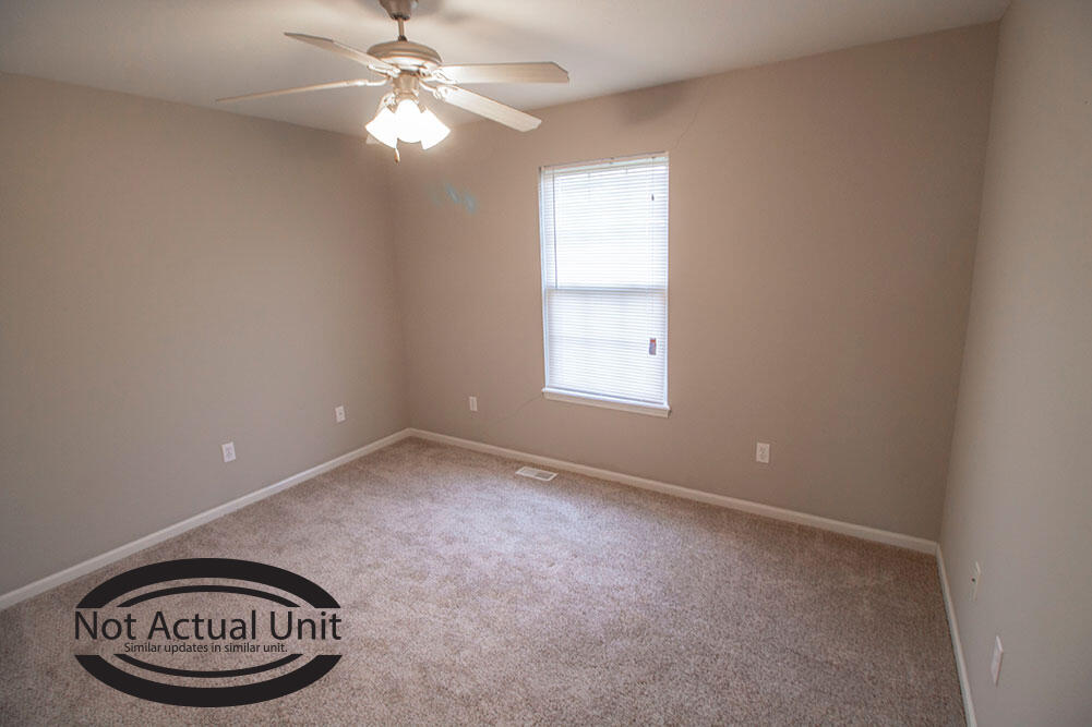3922 Snowy Owl Dr Property Photo 24