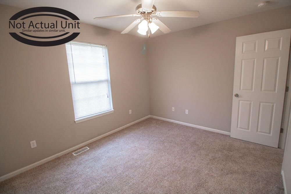 3922 Snowy Owl Dr Property Photo 27