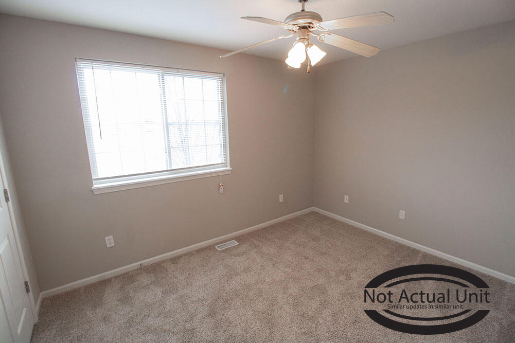 3922 Snowy Owl Dr Property Photo 30