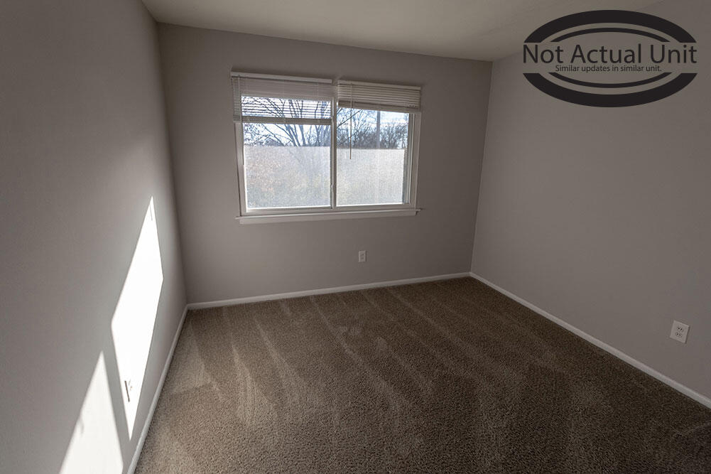 2924 Leeway Dr B Property Photo 16