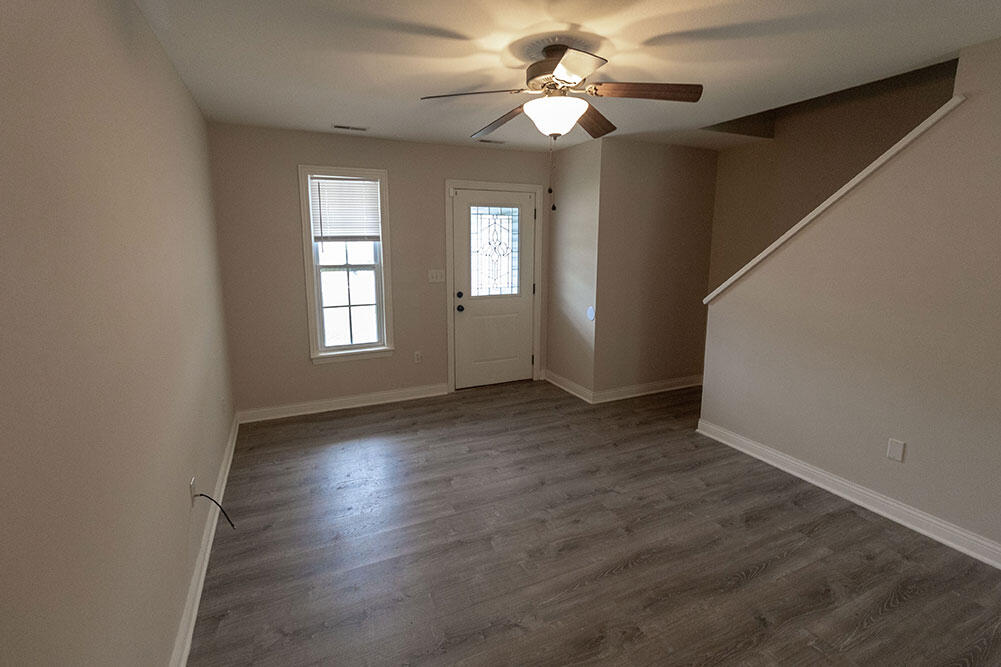 4614 Dehaven Dr Property Photo 2