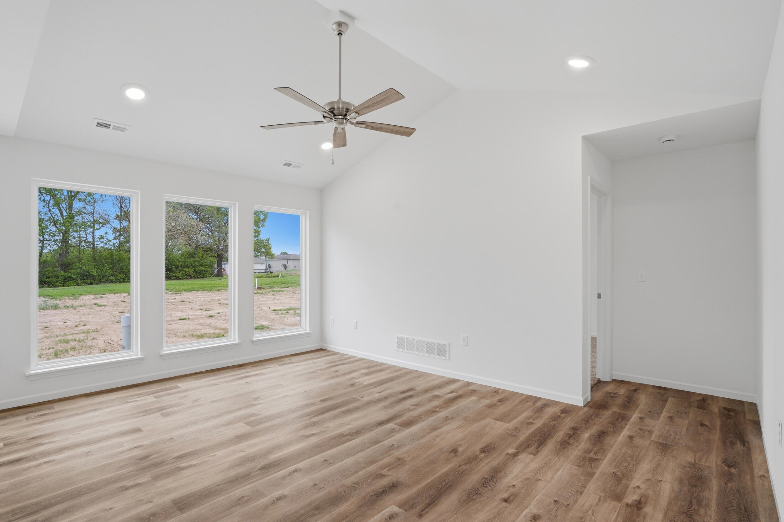 1604 Bosco Bel Dr Property Photo 6