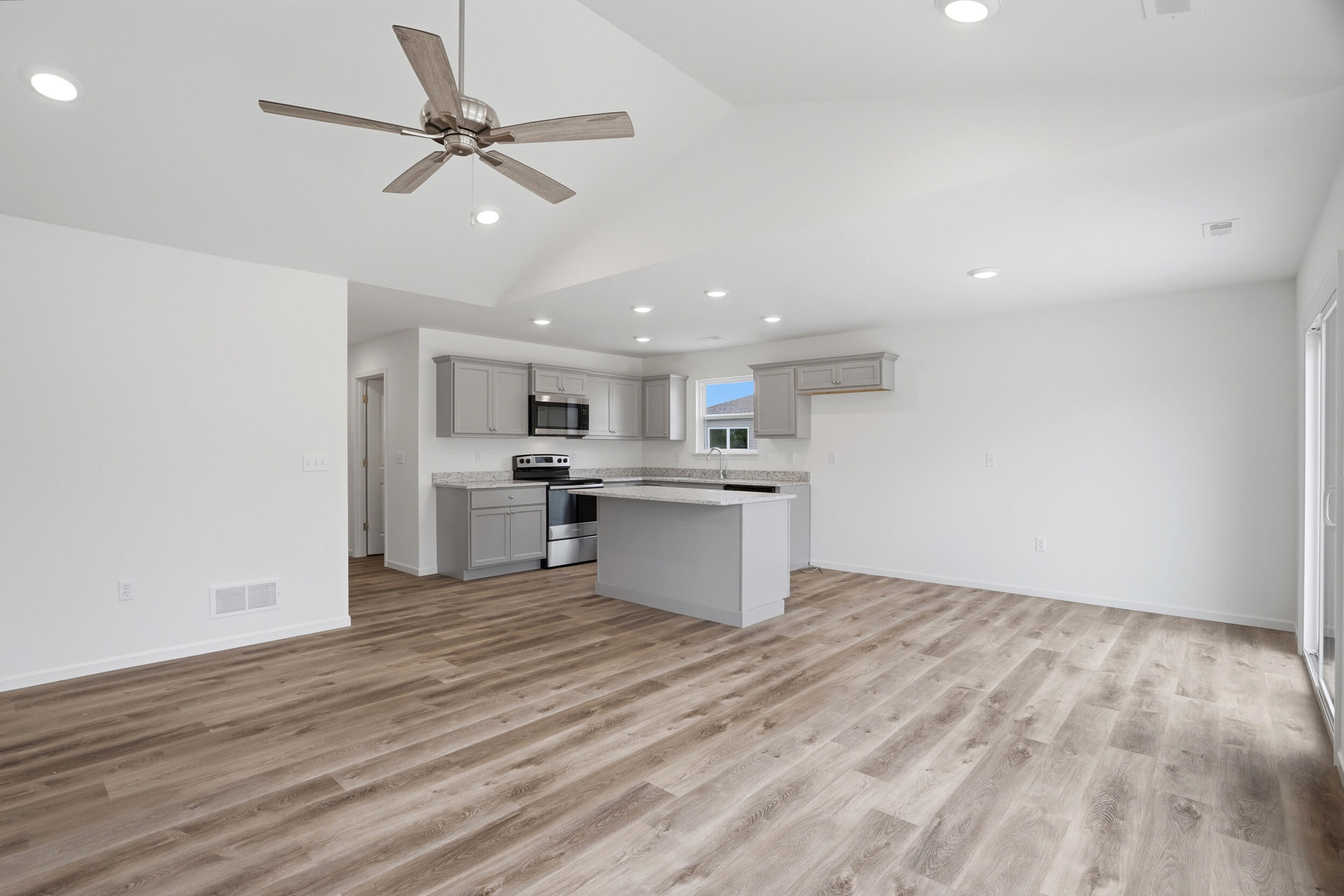 1604 Bosco Bel Dr Property Photo 8