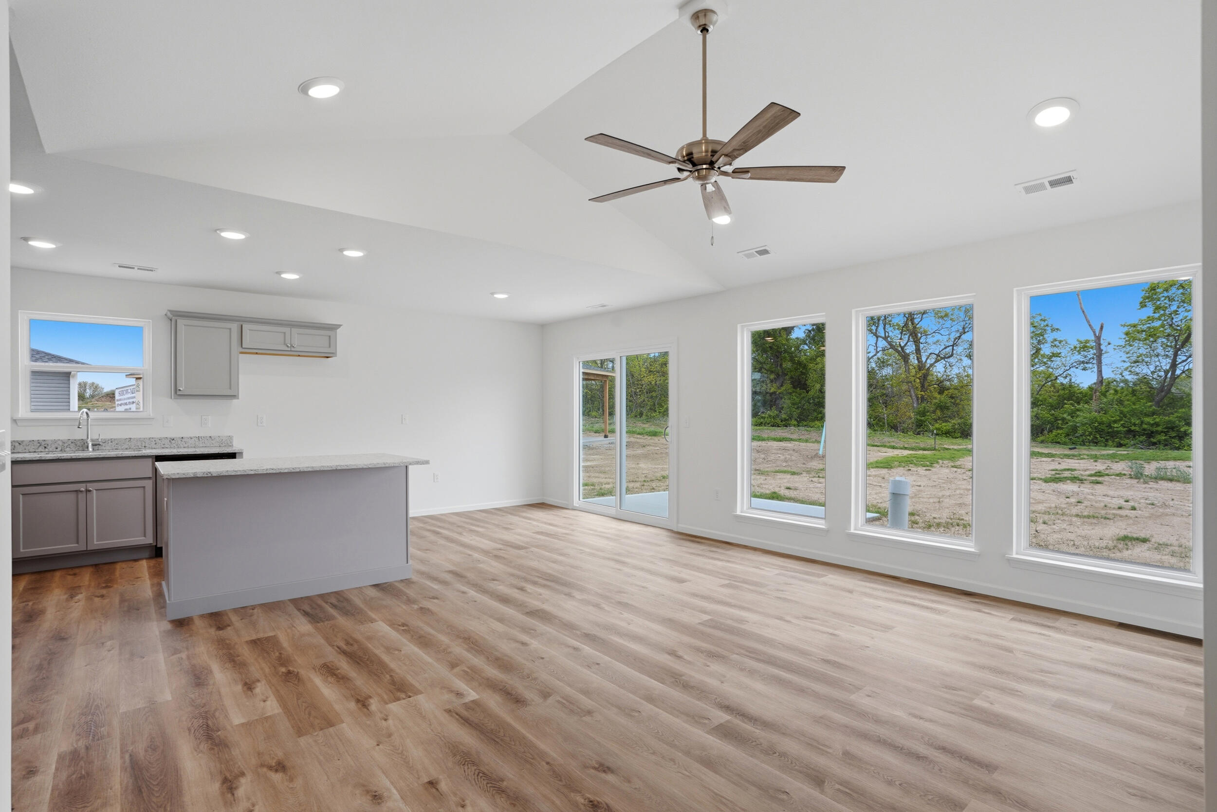 1604 Bosco Bel Dr Property Photo 9