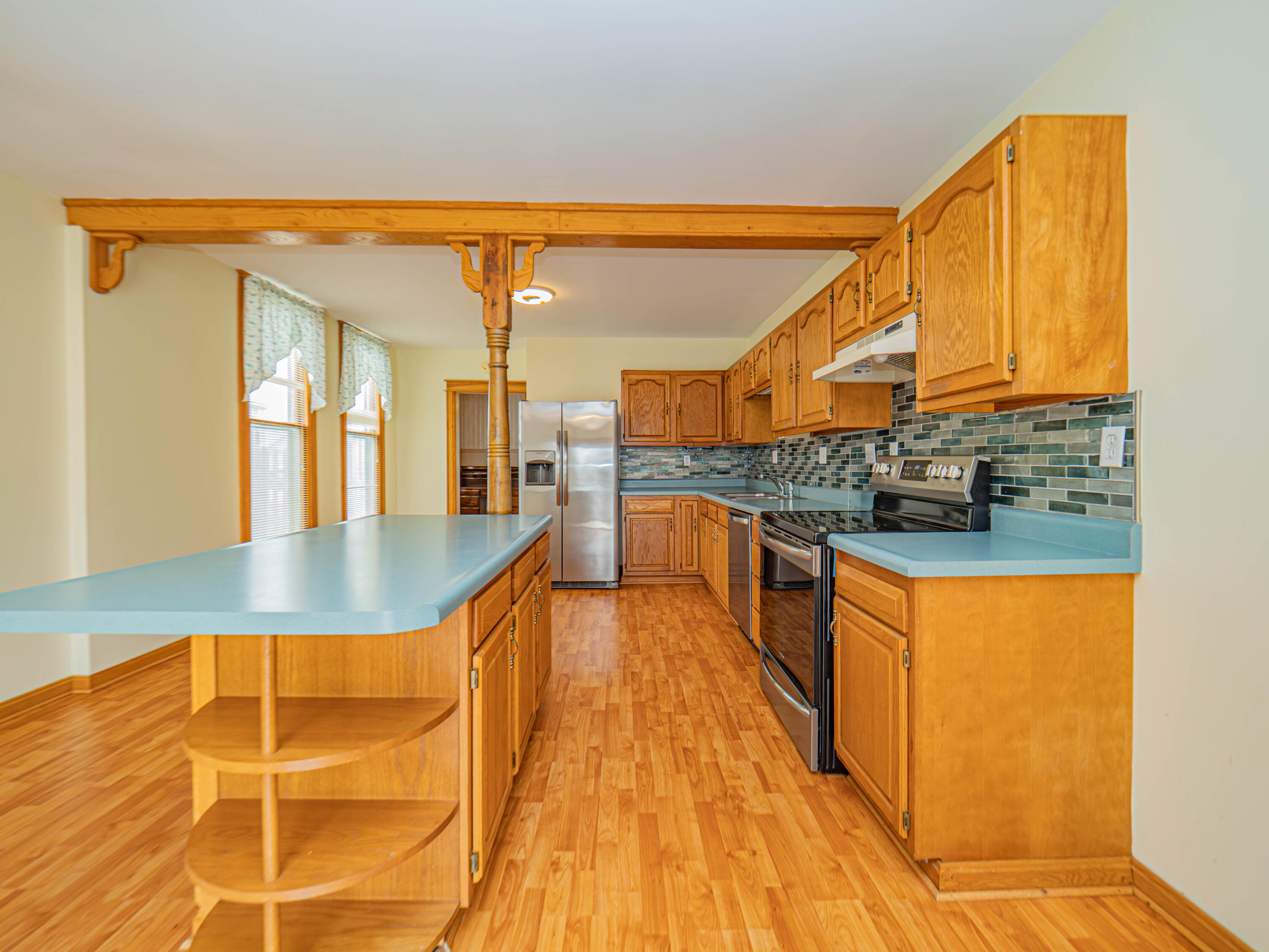 606 Promenade St Property Photo 11