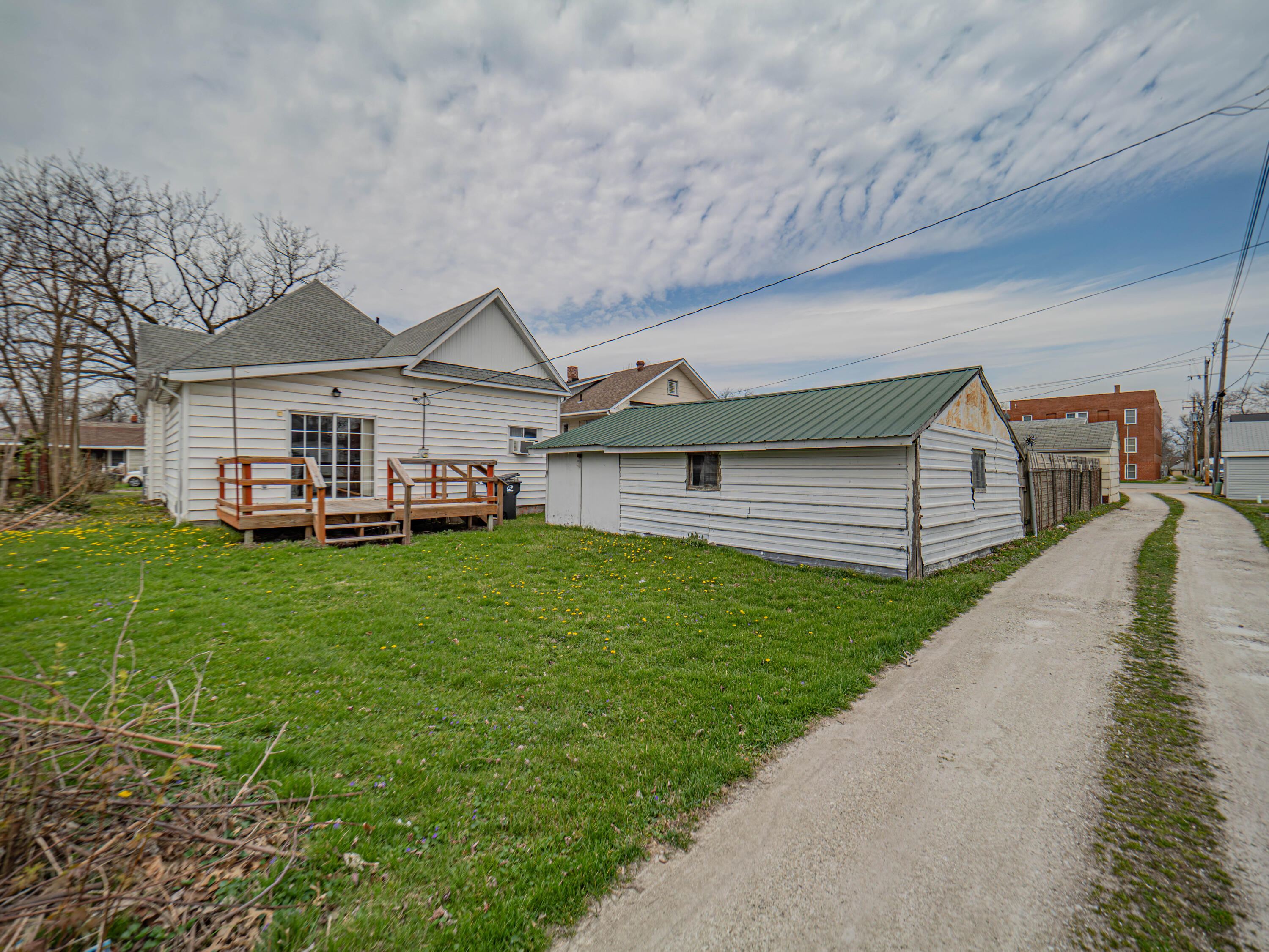 606 Promenade St Property Photo 29