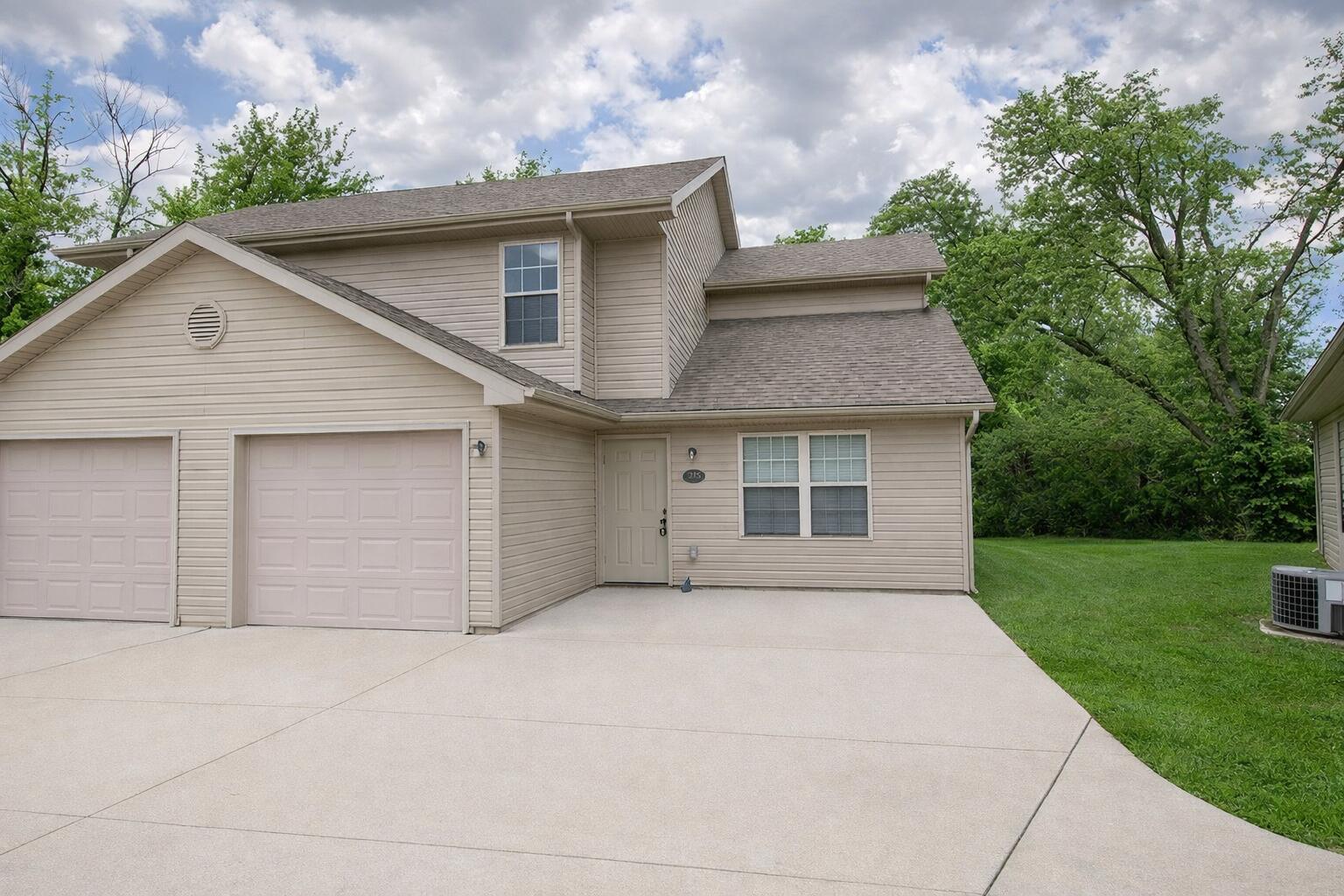 2119 Ballenger Ln Property Photo 1