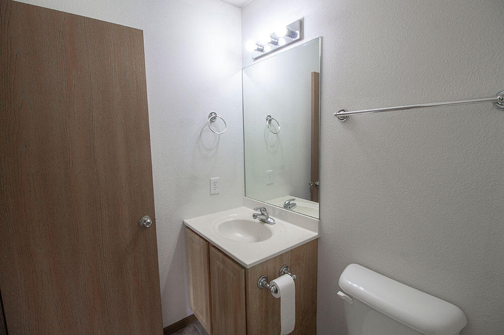 2119 Ballenger Ln Property Photo 21