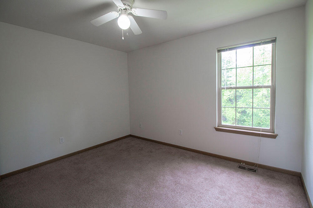 2119 Ballenger Ln Property Photo 23
