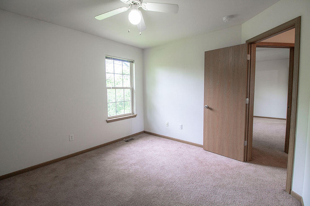 2119 Ballenger Ln Property Photo 26