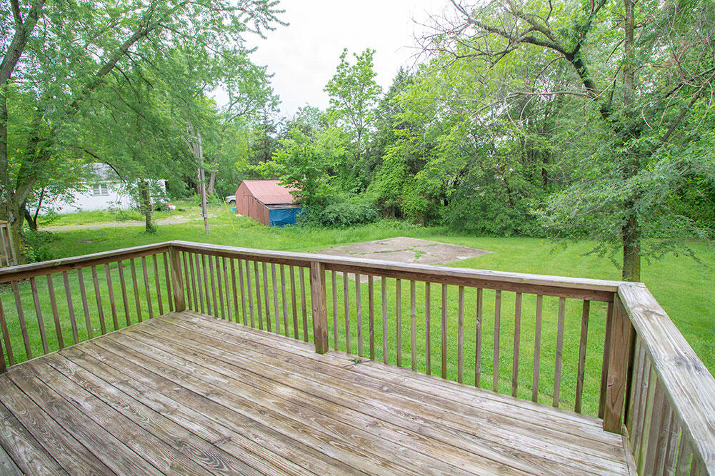 2119 Ballenger Ln Property Photo 34