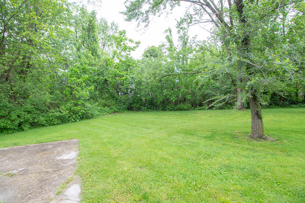 2119 Ballenger Ln Property Photo 39