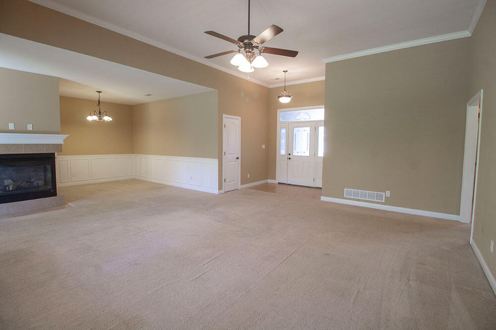5305 Chamois Dr Property Photo 5
