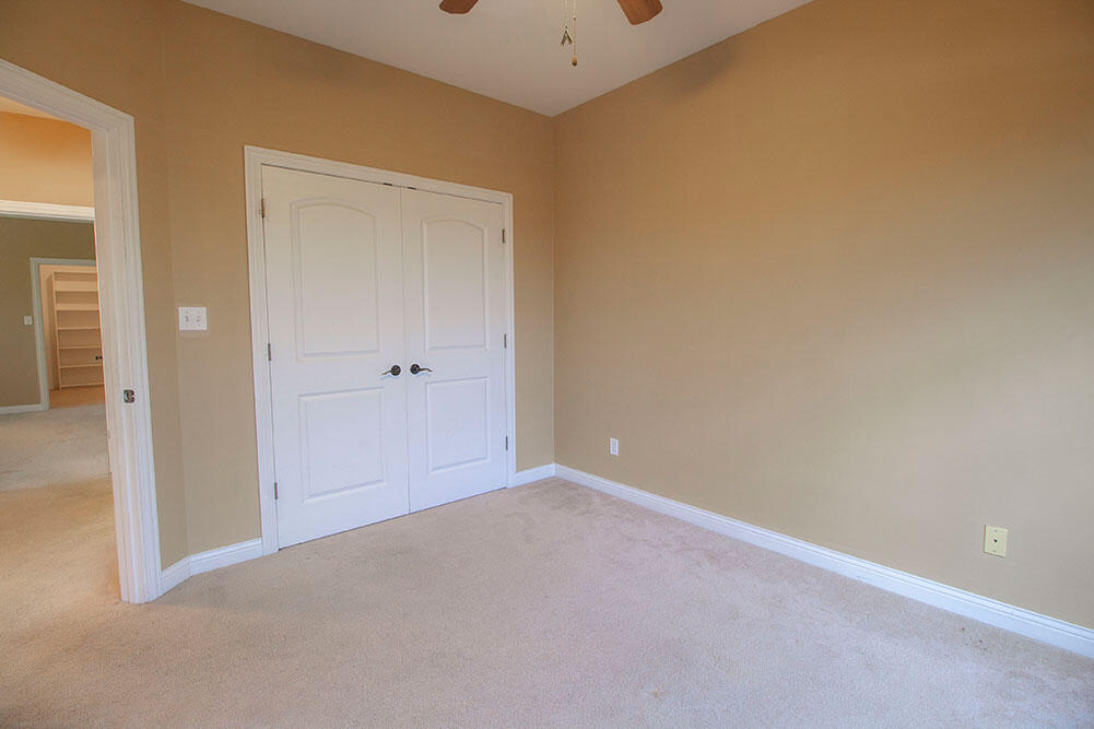 5305 Chamois Dr Property Photo 27