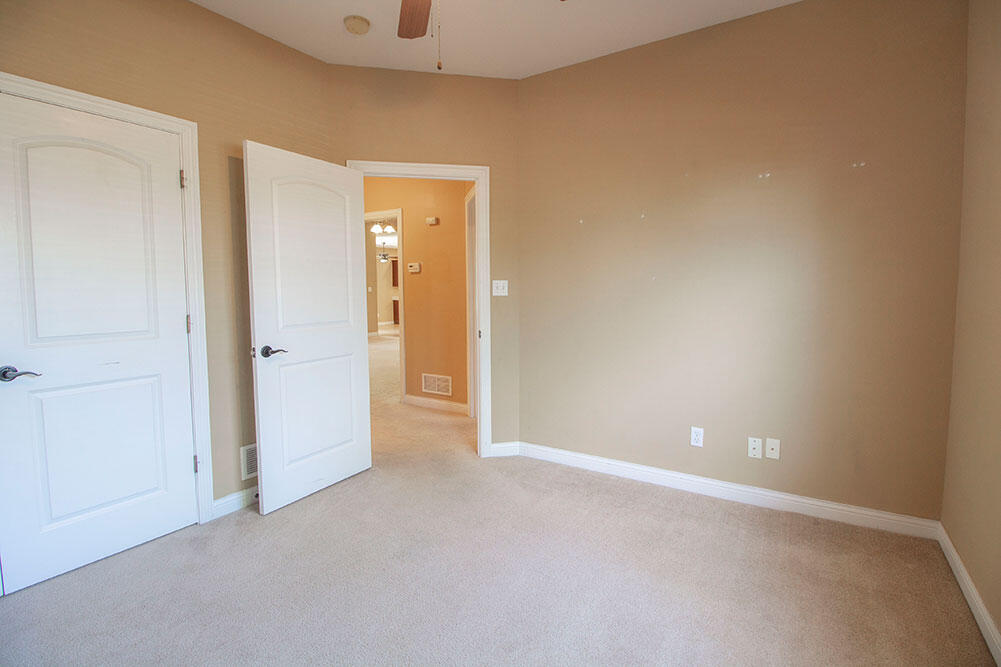 5305 Chamois Dr Property Photo 30