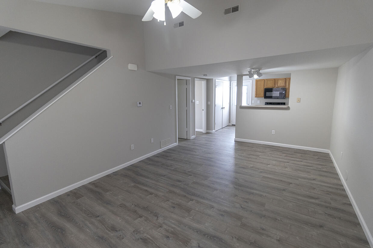 5307 Currituck Ln Property Photo 3